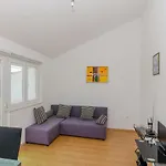 Ana *