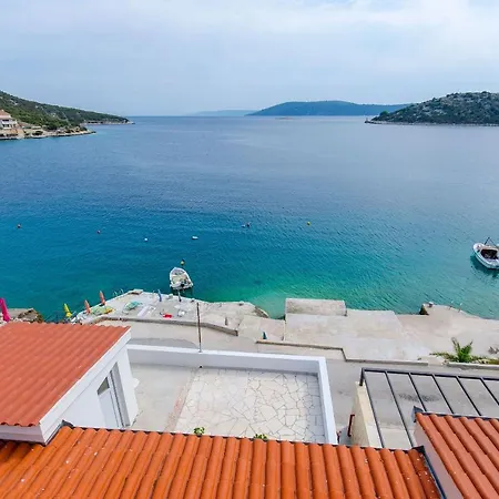 Ana Διαμέρισμα